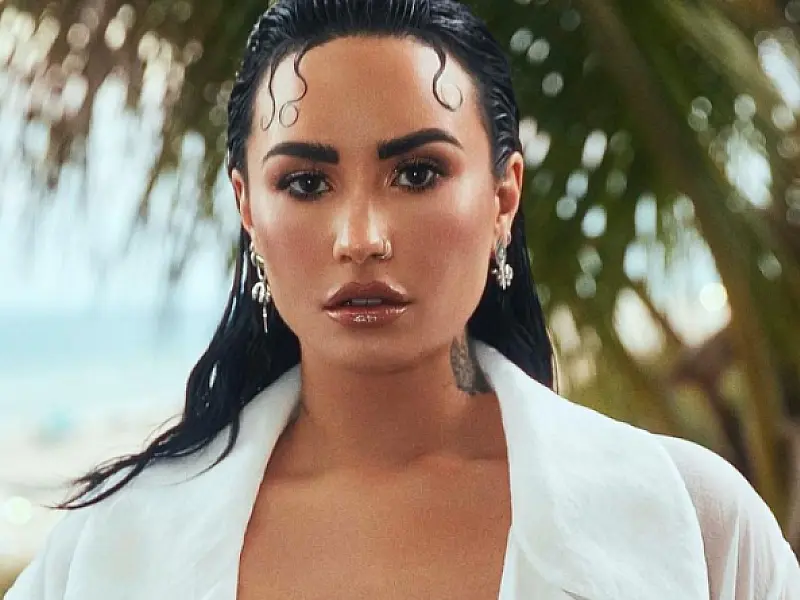 Demi Lovato e Leon Bridges virão ao The Town, que detalha palco de jazz