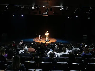 Teatro Procópio Ferreira recebe show de stand up, mostra de dança e outras apresentações
