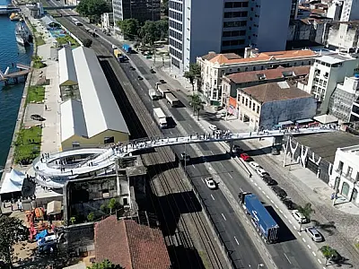 Aberta a nova passarela que liga o Parque Valongo ao Centro Histórico de Santos