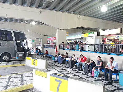 Rodoviária de Santos já aumentou a sua frota de ônibus para quem deseja viajar no carnaval