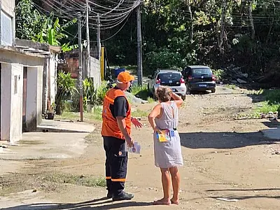 Defesa Civil vistoria morros e orienta moradores sobre previsão de chuvas intensas