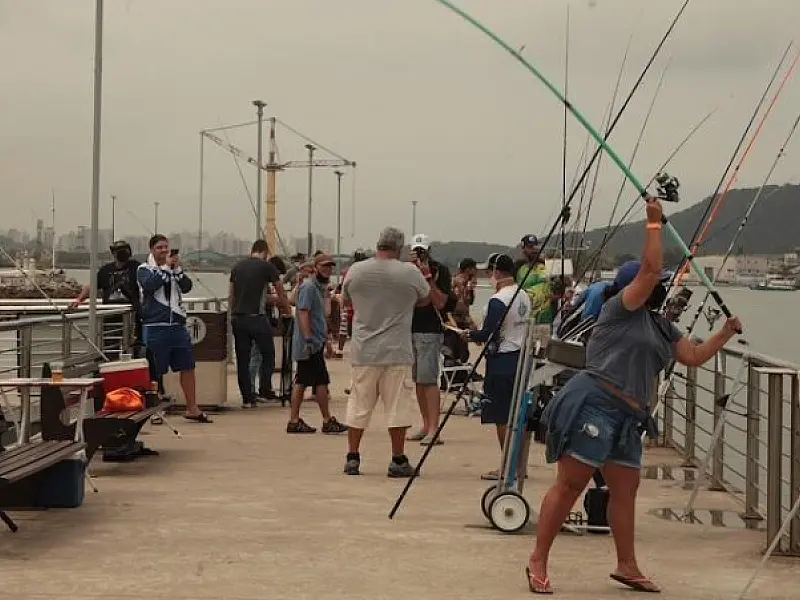 Deck do Pescador em Santos terá torneio de pesca no domingo