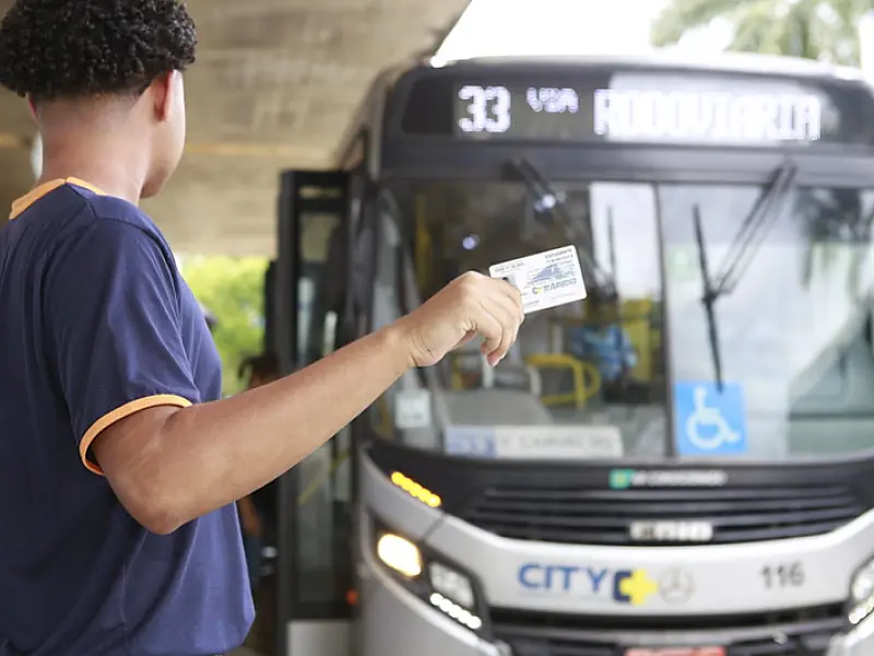 Prefeitura do Guarujá prorroga inscrições do Passe Livre até quarta-feira
