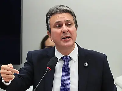MEC fará recomposição de R$ 400 milhões do orçamento das universidades