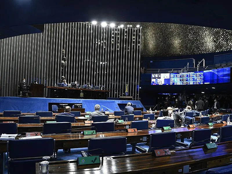 Senado aprova vários projetos voltados para mulheres