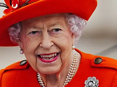 Aos 95 anos, Rainha Elizabeth está com Covid-19