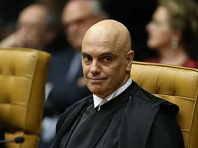 Moraes vota pela condenação de mais cinco réus pelo 8 de janeiro