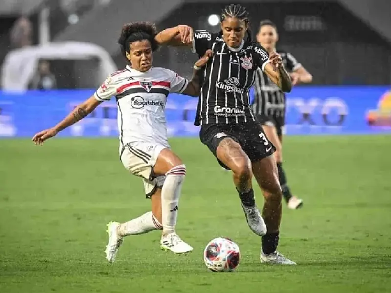 São Paulo e Corinthians chegam à final do Brasileiro Feminino