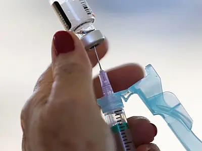 Saúde lança assistente virtual com informações sobre vacinas