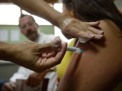 Guia orienta profissionais de saúde sobre prevenção do câncer uterino