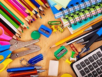 Procon encontra diferenças expressivas nos preços de material escolar em Santos e São Vicente