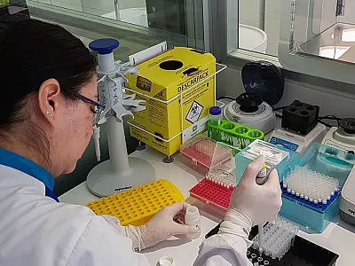 Maioria da população brasileira acredita na ciência, aponta pesquisa