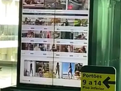 Monitor de publicidade exibe imagens pornográficas no Aeroporto Santos Dumont
