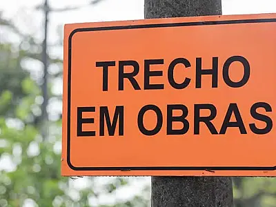 Sabesp segue com obras de implantação da rede de esgoto no Bairro Esmeralda, em Praia Grande/SP