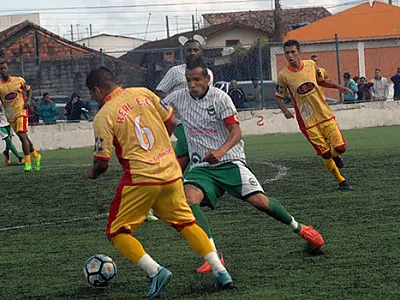 De olho na taça! 5ª Copa Praia Grande de Futebol conhecerá os finalistas da disputa