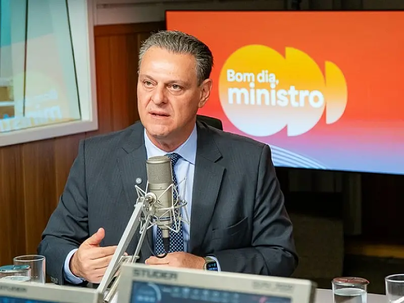 Carlos Fávaro detalha safra recorde, novos mercados e medidas emergenciais no "Bom Dia, Ministro"