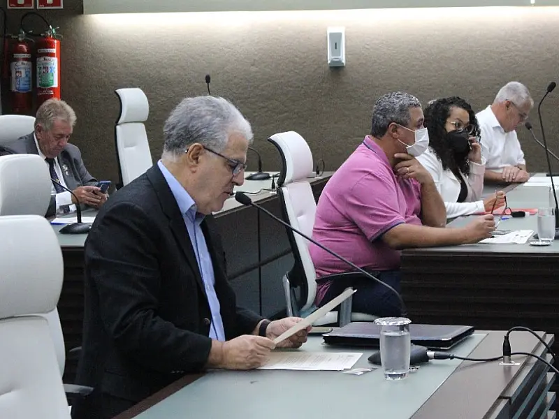 14ª sessão ordinária: funcionalismo e atendimentos em saúde