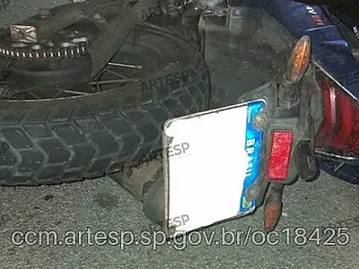 Motociclista é encontrado morto no acostamento da SP-055 em São Vicente