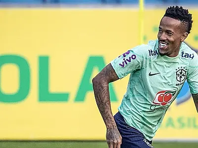 Acionado na Justiça por pensão, Militão usa relógio de R$ 3 milhões