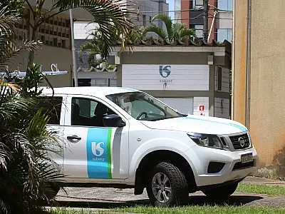 Sob protestos, deputados paulistas autorizam venda da Sabesp
