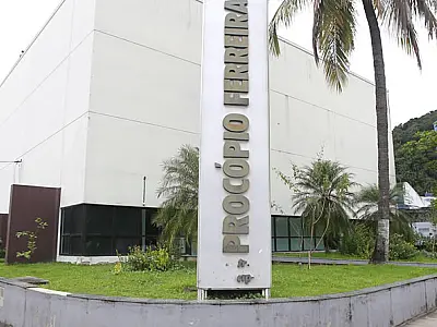 Teatro Procópio Ferreira abre inscrições para ocupação artística em 2026