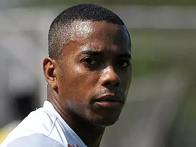 Última instância da Justiça da Itália condena Robinho a nove anos de prisão por violência sexual