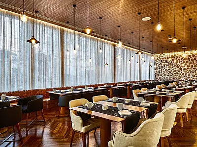 Para a temporada de inverno, Sheraton Santos Hotel apresenta menu especial de fondue no Restaurante