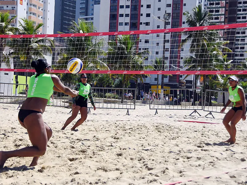 Duplas de Praia Grande são campeãs da Copa Paulista de vôlei de praia