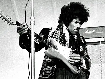 Jimi Hendrix tem desenhos psicodélicos feitos nos anos 1960 postos à venda