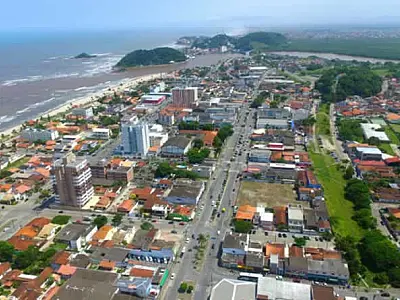 Prefeitura de Itanhaém intensifica combate ao comércio irregular durante temporada de verão