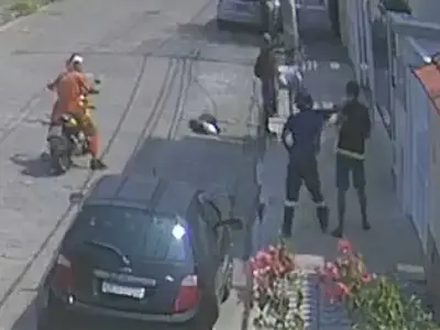 Dupla vestida com uniforme semelhante ao de gari assalta homem em São Vicente