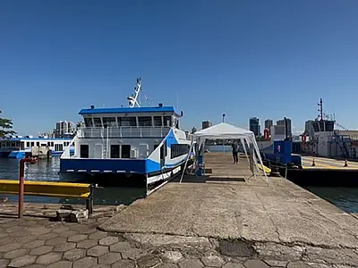 Governo de São Paulo entrega três embarcações reformadas para a Baixada Santista