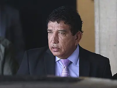 PGR pede apuração das declarações de Magno Malta sobre Vini Jr.