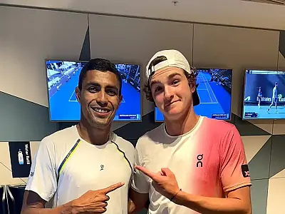 Thiago Monteiro e João Fonseca se classificam a Aberto da Austrália