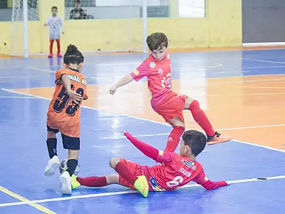 São Vicente oferece vagas gratuitas para o Projeto Pequenos Craques Futsal