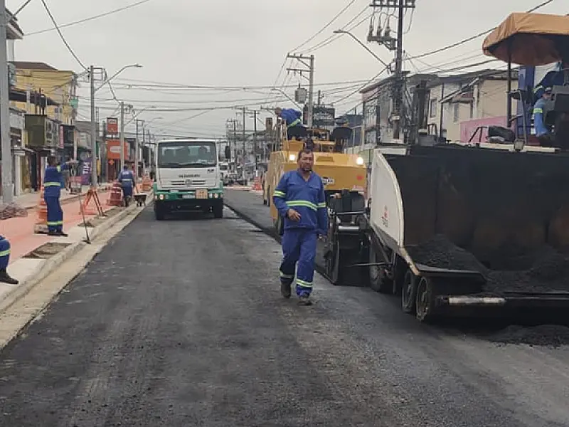 Começa a renovação do asfalto de novo trecho de avenida da Zona Noroeste de Santos