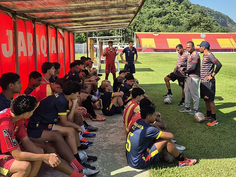 Técnico Edivan Coelho elogia preparação do sub-17 do Jabaquara para o Campeonato Paulista