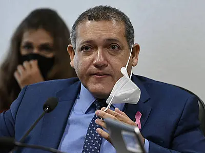 Decisões de Kassio contra o TSE anunciam novo embate entre Bolsonaro e STF