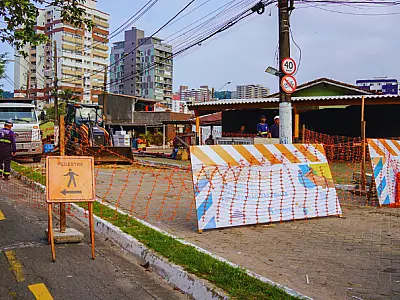 Interdições na Av. Marechal Mallet: Sabesp segue com obras na rede de esgoto