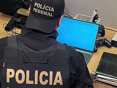 PF investiga fraudes em sistema de vacinação do Ministério da Saúde