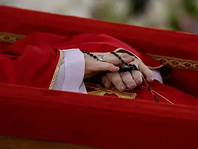 Papa Francisco: velório é aberto ao público no Vaticano