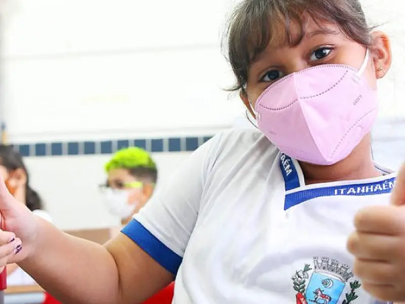 Itanhaém determina uso de máscaras nas escolas municipais