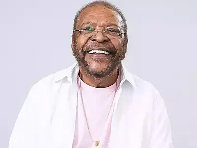 Martinho da Vila canta morte com melancolia alegre em novo álbum