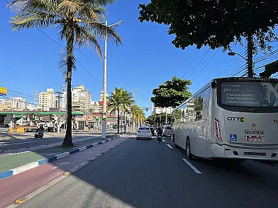 Contribuinte que transferir veículo para Guarujá ganha desconto de 50% no IPTU