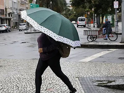São Paulo e litoral norte terão chuva até o fim de semana