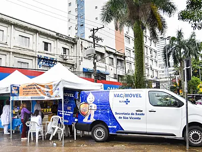 Vacimóvel inicia quarta semana de atuação com vacinação contra a gripe em São Vicente