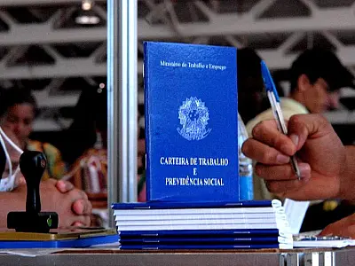 PAT de São Vicente oferece 13 vagas de emprego para esta quinta-feira (04)