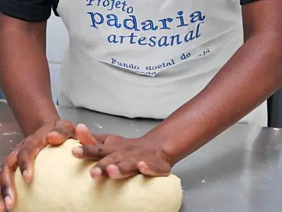 Fundo Social inaugura Padaria Artesanal na Vila Baiana em parceria com o Lar Elizabeth