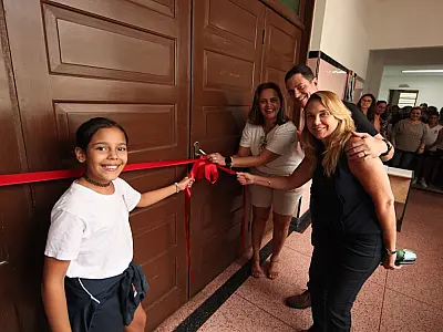 Escola Municipal inaugura anfiteatro com recursos do Orçamento Participativo