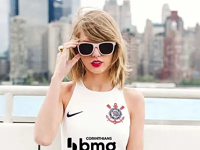 Entenda como a cantora Taylor Swift se tornou amuleto do Corinthians F.C.